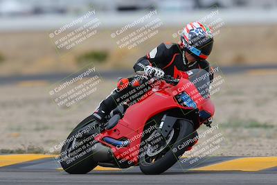 media/Jan-14-2023-SoCal Trackdays (Sat) [[497694156f]]/Turn 4 Set 1 (1020am)/